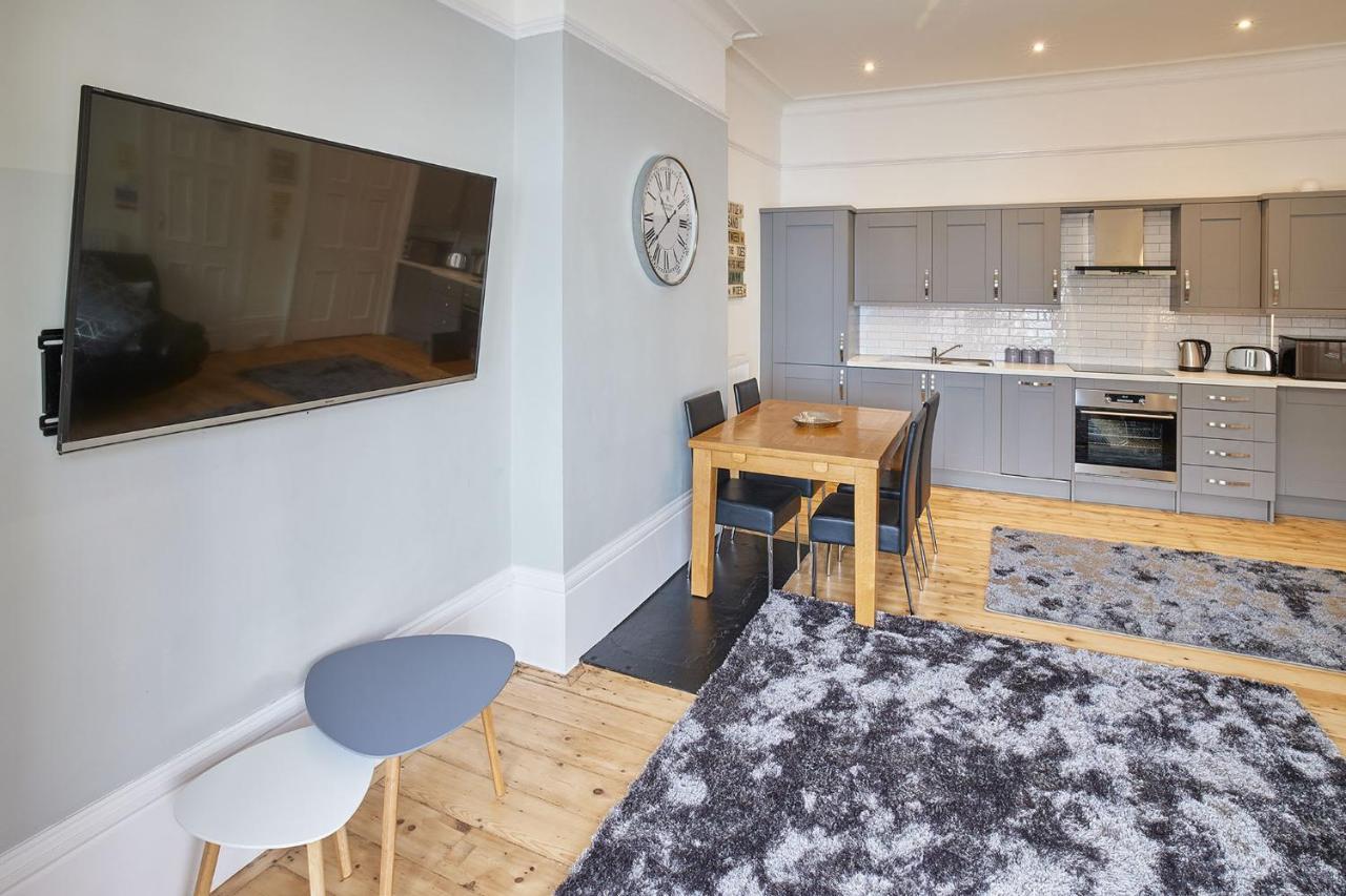 Apartment 3, Khyber Lodge Apartments וויטבי מראה חיצוני תמונה