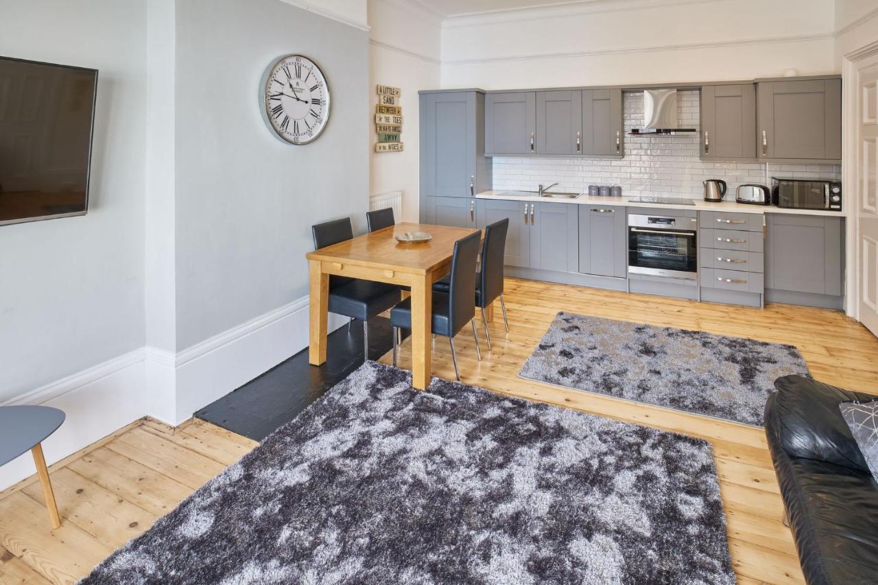 Apartment 3, Khyber Lodge Apartments וויטבי מראה חיצוני תמונה